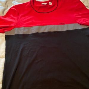 Men’s Calvin Klein tshirt
